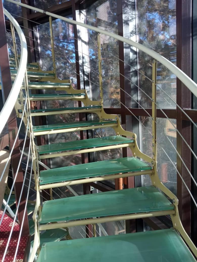 Aska Hotel Naryn Esterno foto
