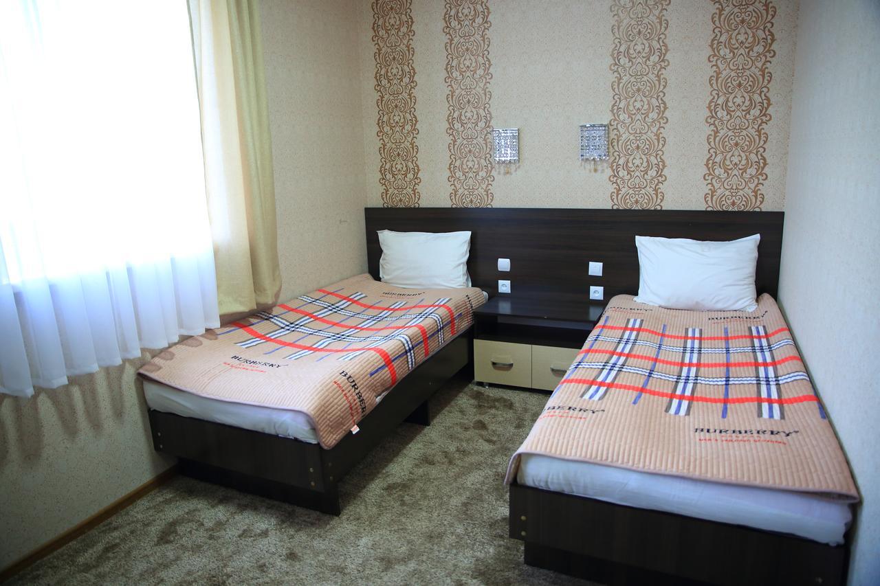 Aska Hotel Naryn Esterno foto