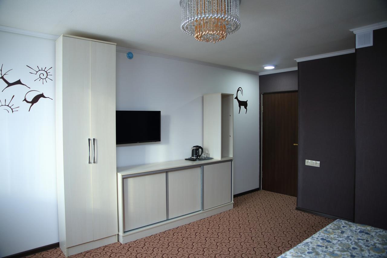 Aska Hotel Naryn Esterno foto