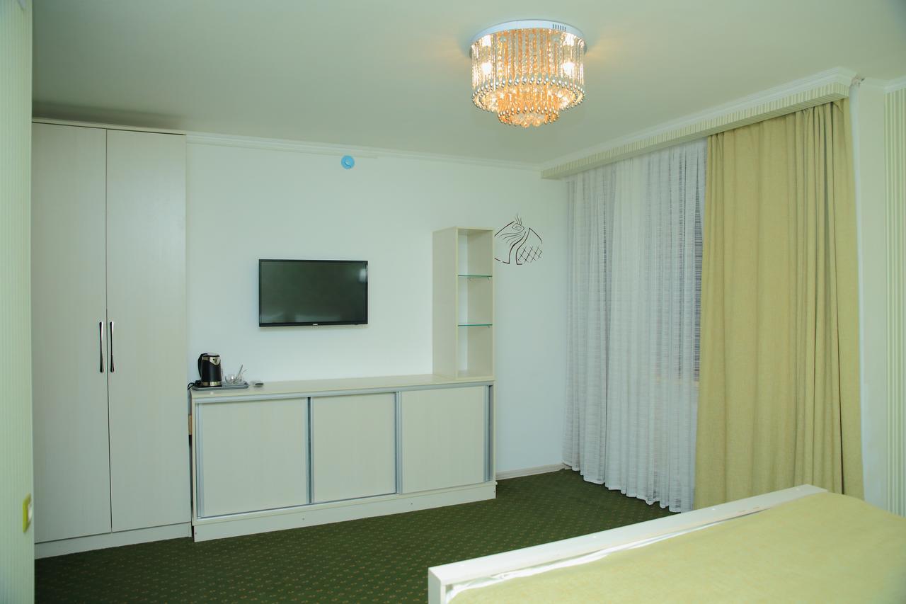 Aska Hotel Naryn Esterno foto