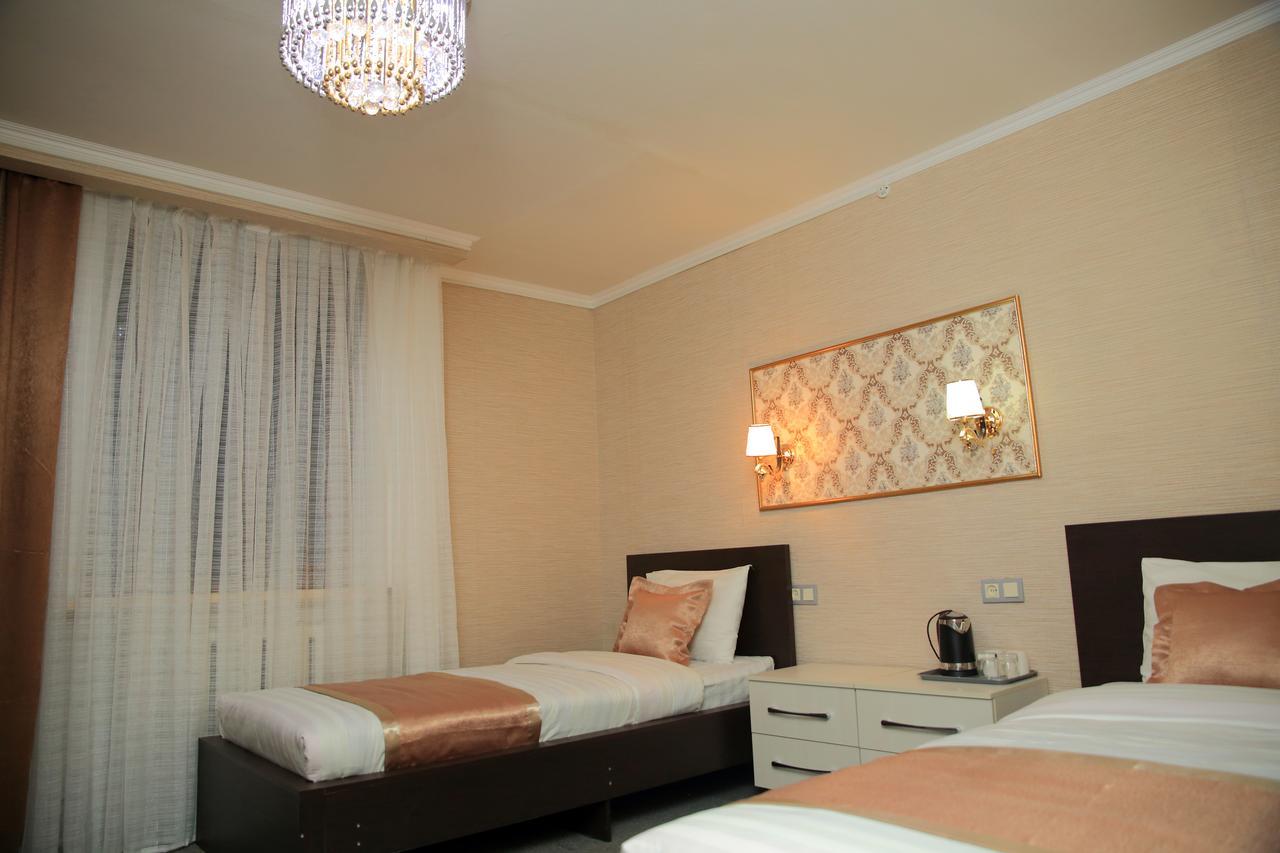 Aska Hotel Naryn Esterno foto